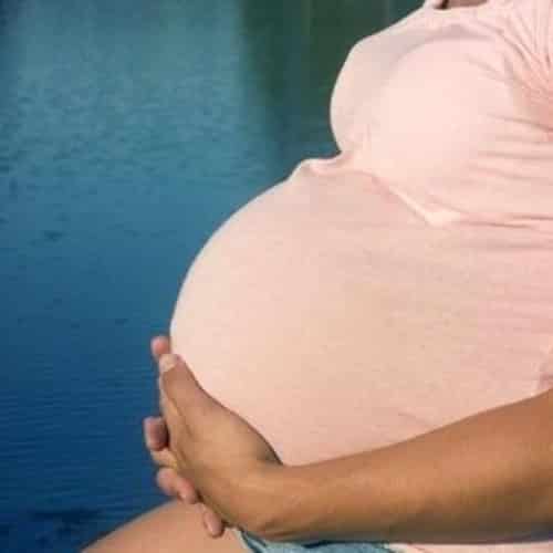 Pregnant woman files lawsuit after employer discriminates against her